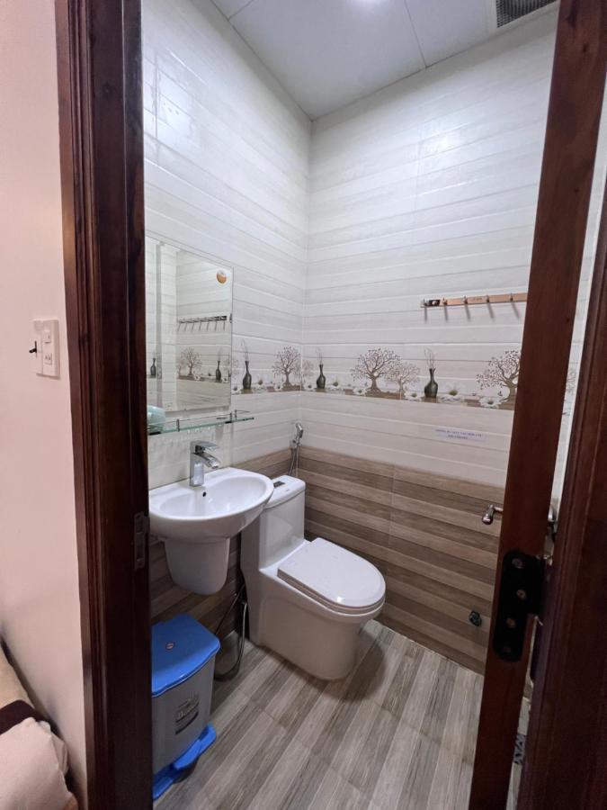 דה לאט Nhat Anh Hotel מראה חיצוני תמונה